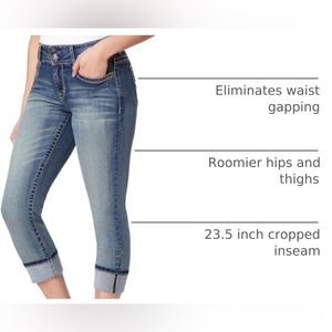 Wallflower Women's Light Blue Ankle Jeans
